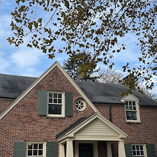 Roof-Cleaning-in-York-PA-Restoring-Roofs-the-Right-Way 3